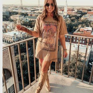 DAYDREAMER - Pink Floyd '66 T-shirt Dress